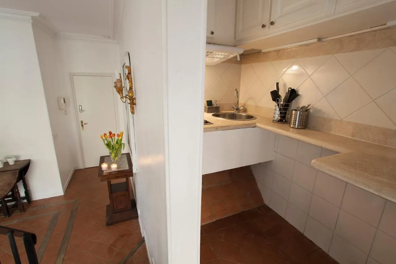 Mithouard Apartments Paris 0*,  Fransa